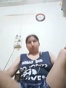 aliya-jaan71 online show from June 2026 10:14:02 AM