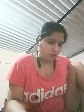 aliya-jaan71 online show from July 2026 05:08:02 PM