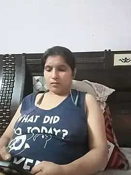 aliya-jaan71 online show from July 2026 07:38:01 PM