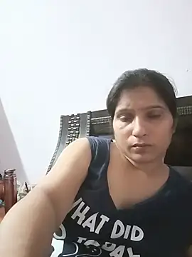 aliya-jaan71 online show from July 2026 08:00:01 PM