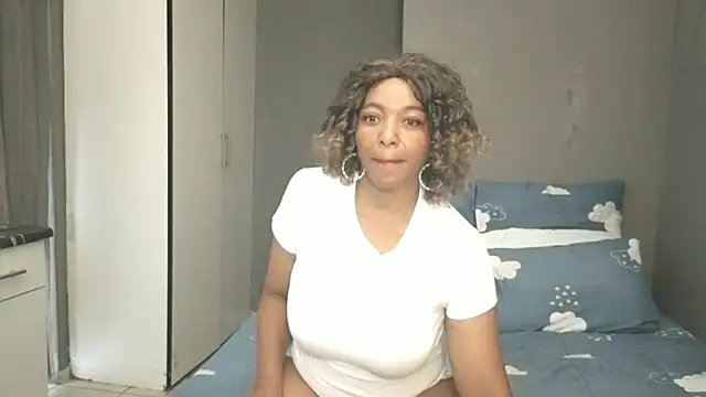 Lillyan N online show from January 2026 08:31:02 AM