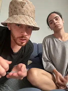 Snapshot of MrEros1108 chatting on September 2025 12:32:02 PM MrEros1108 online show from September 2025 12:32:02 PM