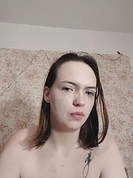 Snapshot of MaitresseMermaid chatting on May 2026 03:58:01 AM MaitresseMermaid online show from May 2026 03:58:01 AM