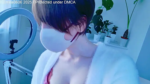 Snapshot of MariaM_080 chatting on December 2025 10:48:02 PM MariaM 080 online show from December 2025 10:48:02 PM