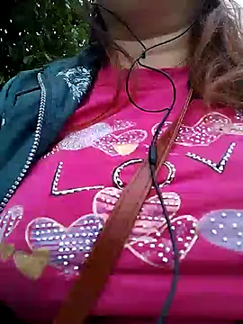 Snapshot of Flacara100 chatting on September 2025 09:13:02 AM Flacara100 online show from September 2025 09:13:02 AM