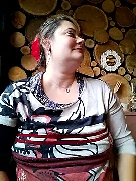 Snapshot of Flacara100 chatting on October 2025 01:29:02 PM Flacara100 online show from October 2025 01:29:02 PM