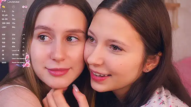 GabrielleLynchard online show from November 2025 08:29:02 PM