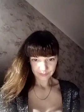 AliceSwan1122 online show from November 2025 12:32:01 AM