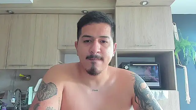 Snapshot of Arnolwilliams chatting on October 2025 07:25:02 PM Arnolwilliams online show from October 2025 07:25:02 PM