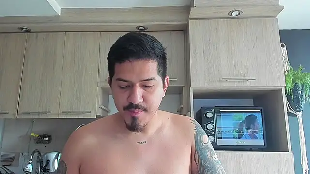 Snapshot of Arnolwilliams chatting on October 2025 08:59:02 PM Arnolwilliams online show from October 2025 08:59:02 PM