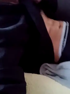 Snapshot of 2Pietro3 chatting on December 2025 02:13:01 PM 2Pietro3 online show from December 2025 02:13:01 PM