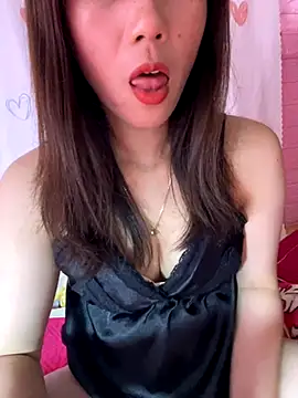 Moon pusy online show from November 2025 05:07:02 AM