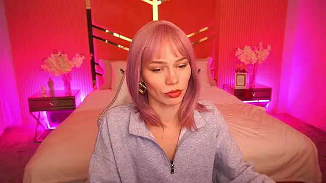 ShyySiren online show from October 2025 07:17:02 AM