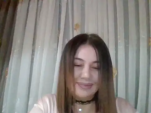 Lomivah online show from November 2025 04:09:01 PM