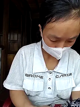 Snapshot of lily-00 chatting on September 2025 02:02:01 AM lily-00 online show from September 2025 02:02:01 AM