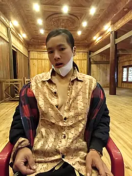 Snapshot of lily-00 chatting on December 2025 01:22:01 AM lily-00 online show from December 2025 01:22:01 AM