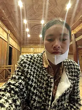 Snapshot of lily-00 chatting on December 2025 08:07:02 AM lily-00 online show from December 2025 08:07:02 AM