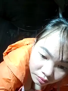 Snapshot of emilyzz chatting on November 2025 02:21:01 AM emilyzz online show from November 2025 02:21:01 AM