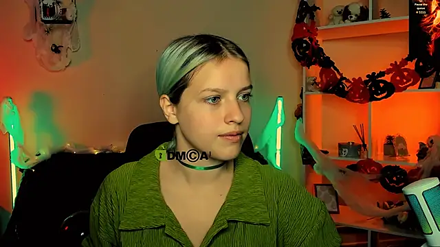 kaela spell  online show from October 2025 09:48:01 AM