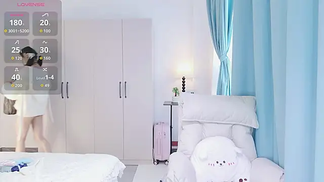 Snapshot of schoolgirl-nurse chatting on November 2025 04:37:02 AM schoolgirl-nurse online show from November 2025 04:37:02 AM