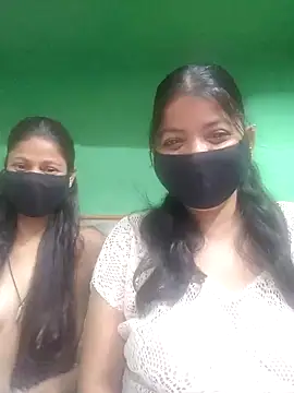 Snapshot of Hotygirl111 chatting on October 2025 12:11:01 PM Hotygirl111 online show from October 2025 12:11:01 PM