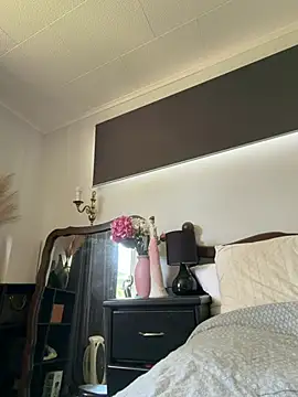 ZoeyJohnson online show from February 2026 12:31:01 AM