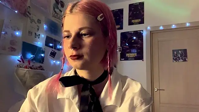 Snapshot of PinkVampire chatting on September 2025 05:07:02 PM PinkVampire online show from September 2025 05:07:02 PM