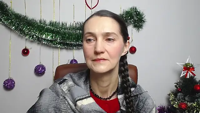 TayaFinch online show from December 2025 01:18:01 PM