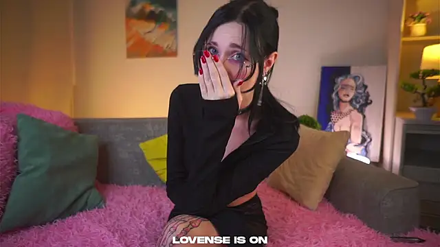 DarcyAspacio online show from November 2025 11:38:02 AM