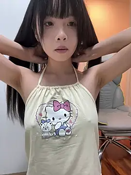 qiqi x online show from July 2026 06:20:01 PM