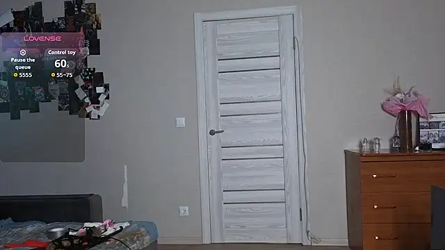 Fafa Fluff online show from February 2026 07:04:01 AM