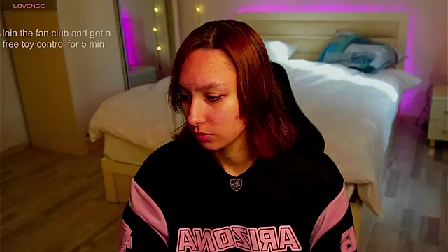 LilyannRosse online show from October 2025 07:03:02 AM