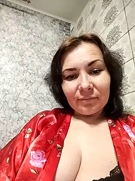 Snapshot of Mia24Blove chatting on October 2025 06:30:02 PM Mia24Blove online show from October 2025 06:30:02 PM