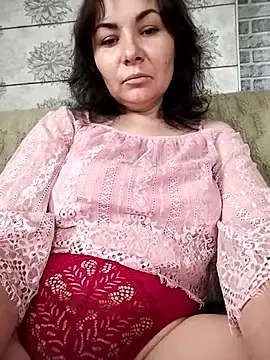 Snapshot of Mia24Blove chatting on October 2025 09:21:02 AM Mia24Blove online show from October 2025 09:21:02 AM