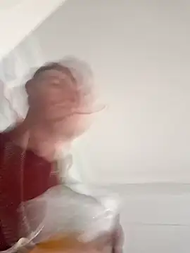 Snapshot of Bottz777 chatting on October 2025 09:13:01 PM Bottz777 online show from October 2025 09:13:01 PM