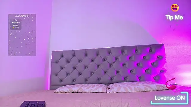 Lili candysex online show from October 2025 12:28:01 PM