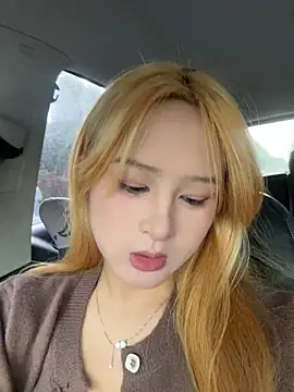 Snapshot of yuki_june chatting on October 2025 08:22:01 AM yuki june online show from October 2025 08:22:01 AM