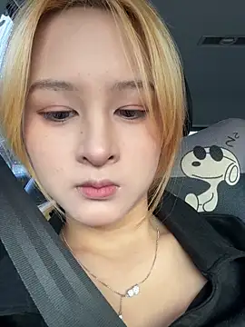 Snapshot of yuki_june chatting on October 2025 08:42:01 AM yuki june online show from October 2025 08:42:01 AM