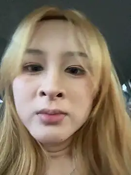 Snapshot of yuki_june chatting on October 2025 09:35:02 AM yuki june online show from October 2025 09:35:02 AM