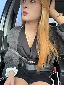 Snapshot of yuki_june chatting on October 2025 08:16:02 AM yuki june online show from October 2025 08:16:02 AM