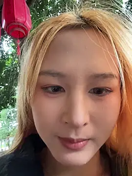 Snapshot of yuki_june chatting on November 2025 08:47:01 AM yuki june online show from November 2025 08:47:01 AM