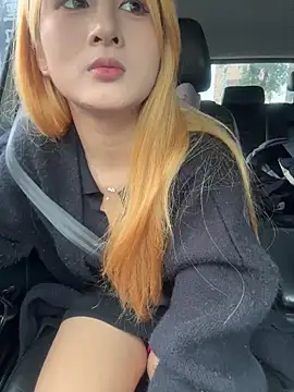 Snapshot of yuki_june chatting on November 2025 08:59:01 AM yuki june online show from November 2025 08:59:01 AM