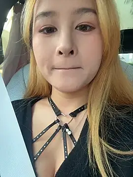 Snapshot of yuki_june chatting on December 2025 08:00:02 AM yuki june online show from December 2025 08:00:02 AM