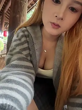 Snapshot of yuki_june chatting on December 2025 08:56:02 AM yuki june online show from December 2025 08:56:02 AM