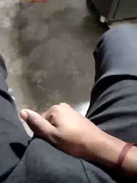 Snapshot of samsharma- chatting on December 2025 07:23:01 AM samsharma- online show from December 2025 07:23:01 AM