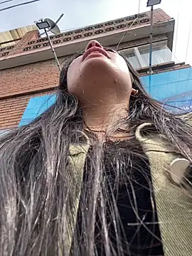 Karla 1-2 online show from November 2025 06:52:02 PM