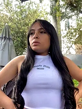 Karla 1-2 online show from November 2025 08:09:02 PM