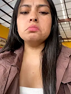 Karla 1-2 online show from November 2025 07:57:02 PM