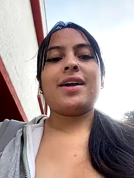 Karla 1-2 online show from November 2025 08:31:01 PM