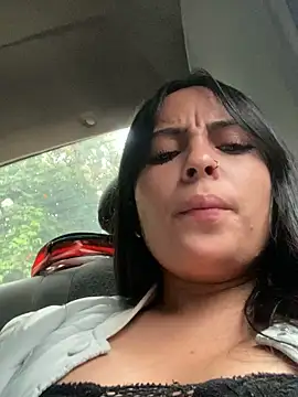 Karla 1-2 online show from November 2025 09:58:01 PM